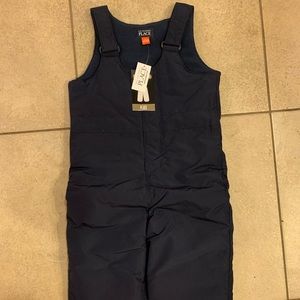 Brand new with tags The Children’s Place dark blue snowsuit size 4T